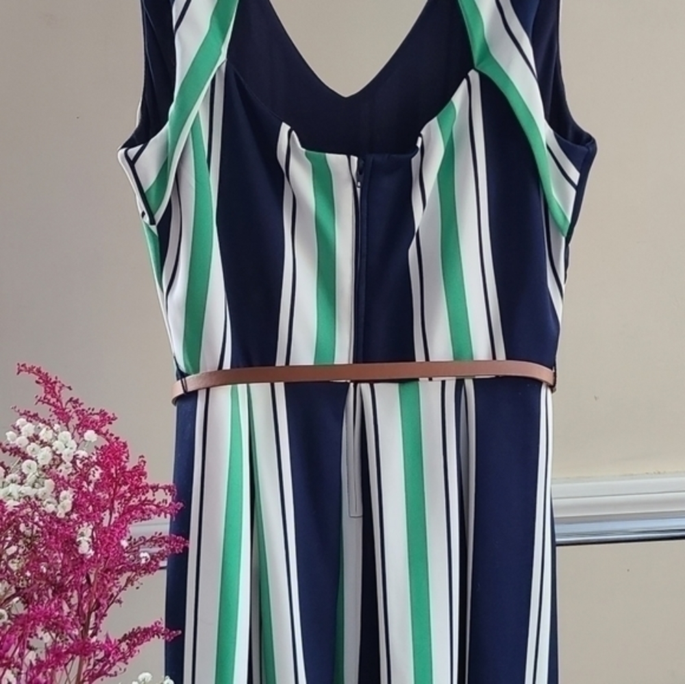 Sleeveless BCX Navy, Green, and White Dress With Belt - Picture 4 of 4